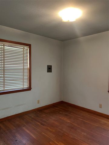 6410 Thornwall Street, Houston, TX 77092