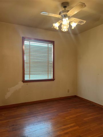 6410 Thornwall Street, Houston, TX 77092