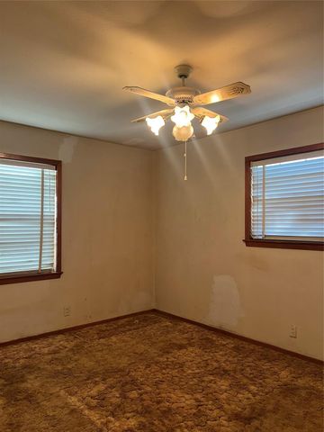 6410 Thornwall Street, Houston, TX 77092