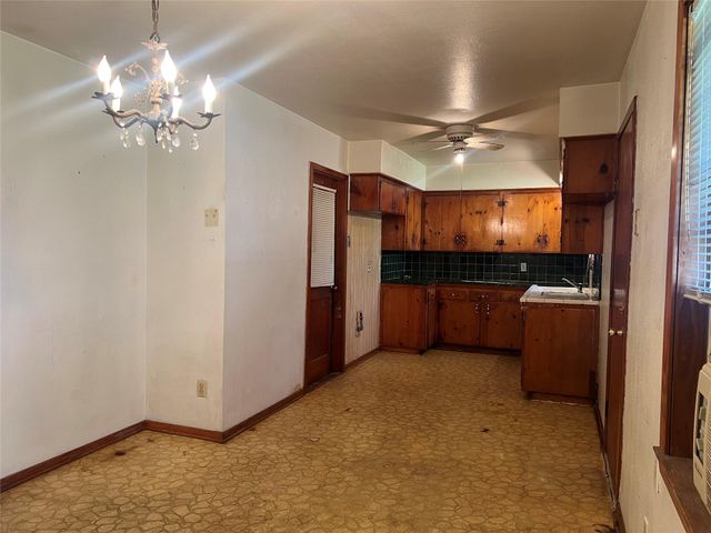 6410 Thornwall Street, Houston, TX 77092