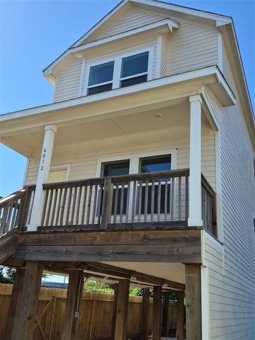 4012 Sealy Street, Galveston, TX 77550