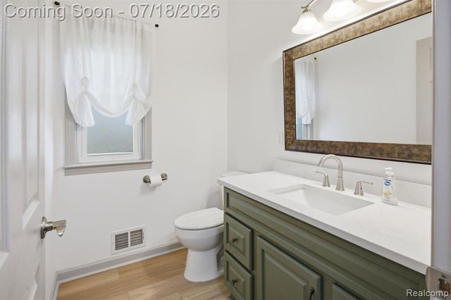 4644 2nd Street, Clawson, MI 48346