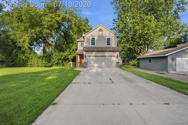 4644 2nd Street, Clawson, MI 48346