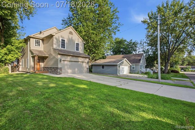 4644 2nd Street, Clawson, MI 48346