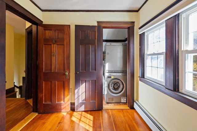 61 Woodlawn Ave, Northampton, MA 01060