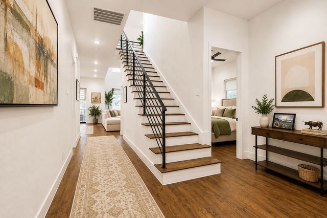 713 Wayne Street, Dallas, TX 75223