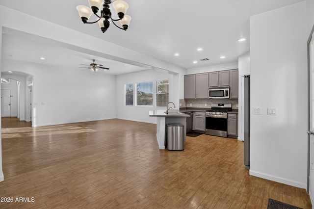 11508 E SONRISA Avenue, Mesa, AZ 85212