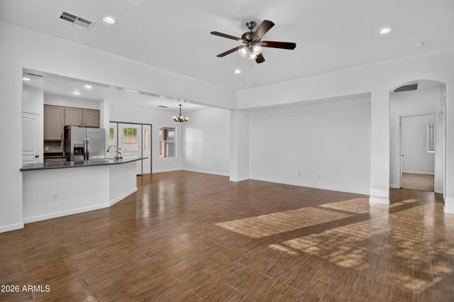 11508 E SONRISA Avenue, Mesa, AZ 85212