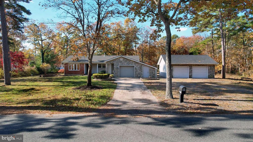 119 E COLLINGS DR, Williamstown, NJ 08094