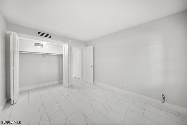 666 3rd ST S 106, Naples, FL 34102