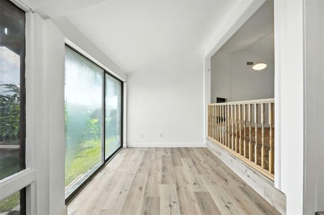 1046 Lake View Drive, Montgomery, TX 77356