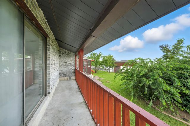 1046 Lake View Drive, Montgomery, TX 77356