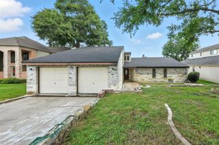 1046 Lake View Drive, Montgomery, TX 77356
