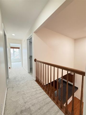 55503 Boardwalk Drive, Utica, MI 48316