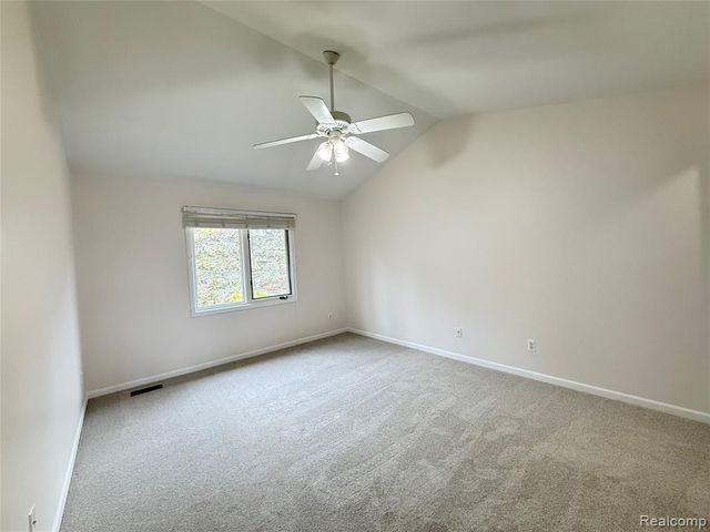 55503 Boardwalk Drive, Utica, MI 48316