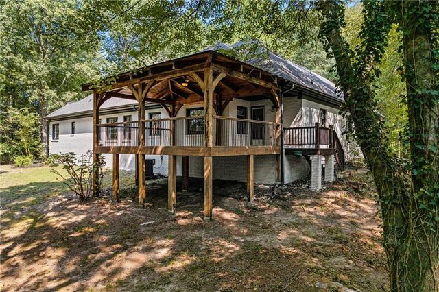3231 Camp Branch Circle, Buford, GA 30519