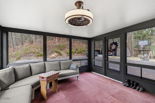 1652 Arron Way, Sevierville, TN 37876