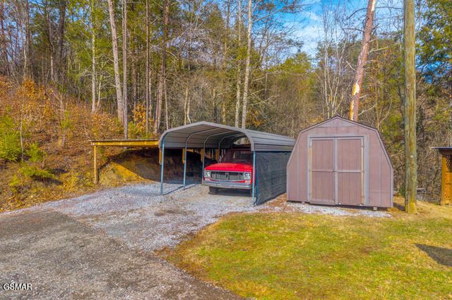 1652 Arron Way, Sevierville, TN 37876
