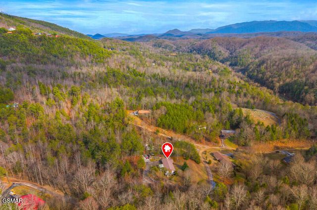 1652 Arron Way, Sevierville, TN 37876