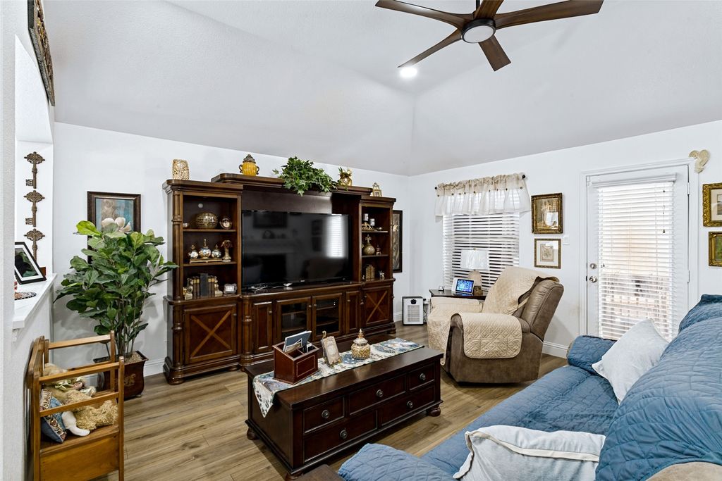 3724 Chapin Court, Fort Worth, TX 76116 — photo 5