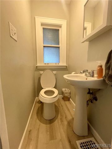 145 Potters Road, Buffalo, NY 14220