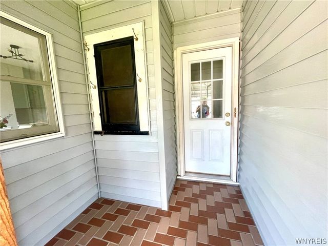 145 Potters Road, Buffalo, NY 14220