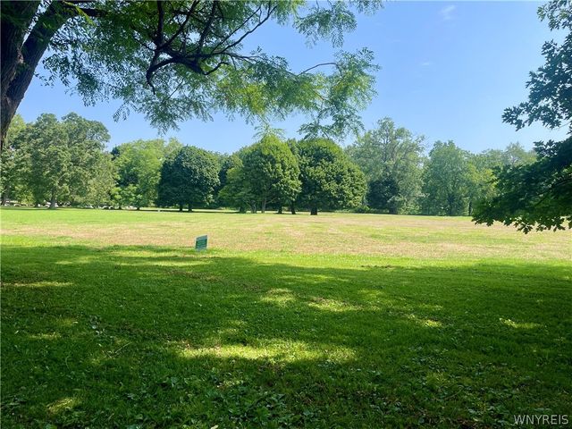 145 Potters Road, Buffalo, NY 14220
