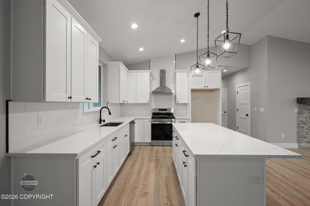 9518 W Palermo Circle, Wasilla, AK 99654