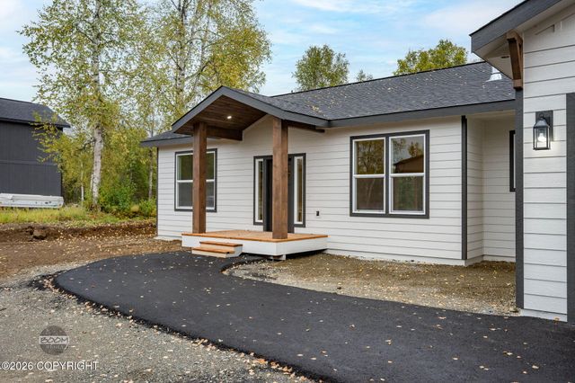 9518 W Palermo Circle, Wasilla, AK 99654