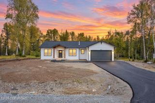 9518 W Palermo Circle, Wasilla, AK 99654