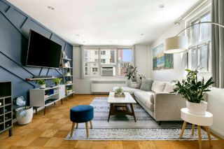 240 E 35th St Apt 10B, New York City, NY 10016
