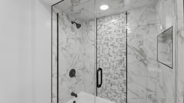 7314 Summit Road, Darien, IL 60561