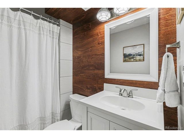 8958 W 77th Pl, Arvada, CO 80005