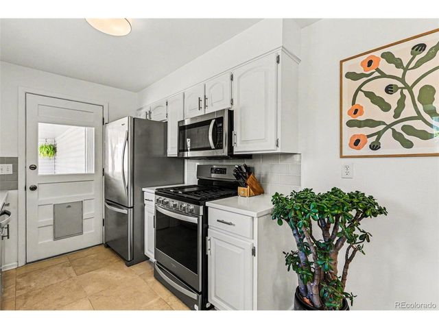 8958 W 77th Pl, Arvada, CO 80005