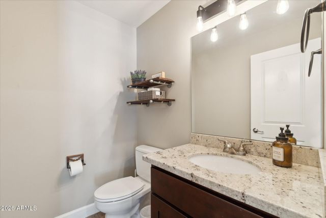 6824 W MORROW Drive, Glendale, AZ 85308