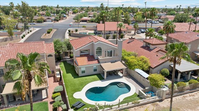 6824 W MORROW Drive, Glendale, AZ 85308