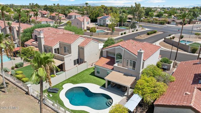 6824 W MORROW Drive, Glendale, AZ 85308