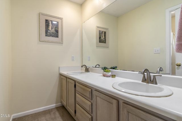 215 Pointe Crest Court, Cary, NC 27513