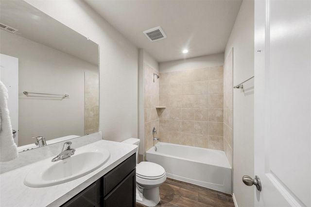 40475 Garden Heights Lane, Magnolia, TX 77354