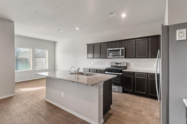 40475 Garden Heights Lane, Magnolia, TX 77354