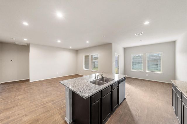 40475 Garden Heights Lane, Magnolia, TX 77354