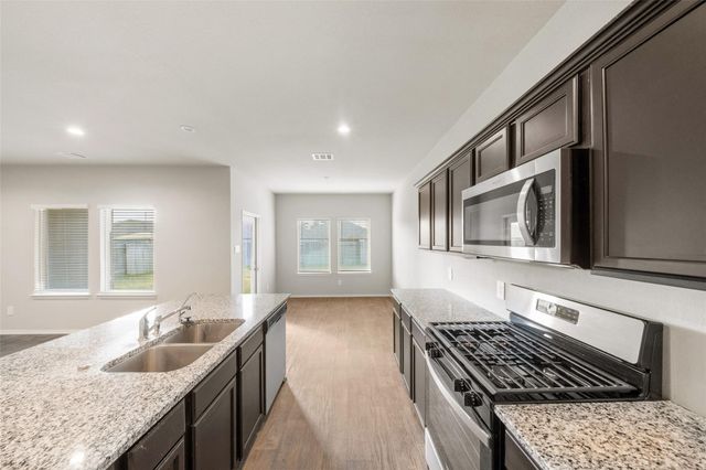 40475 Garden Heights Lane, Magnolia, TX 77354