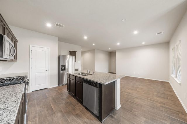 40475 Garden Heights Lane, Magnolia, TX 77354