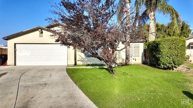 106 Linnell Way, Bakersfield, CA 93306