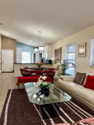 8107 Summerbreeze Lane, Boca Raton, FL 33496