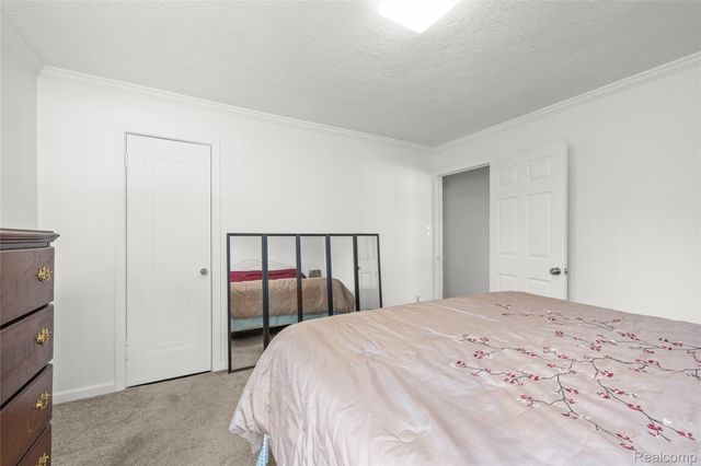 4964 Kenilworth Street, Dearborn, MI 48126