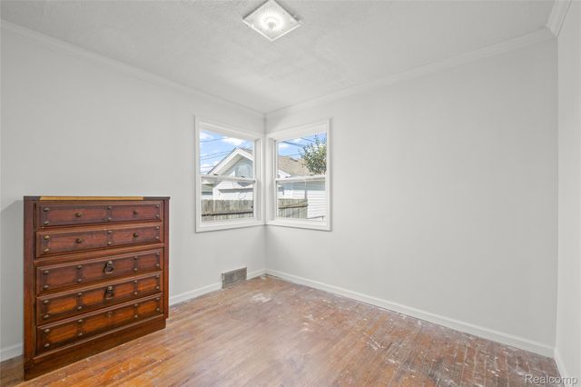 4964 Kenilworth Street, Dearborn, MI 48126