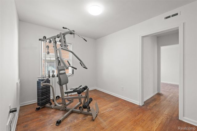 4964 Kenilworth Street, Dearborn, MI 48126