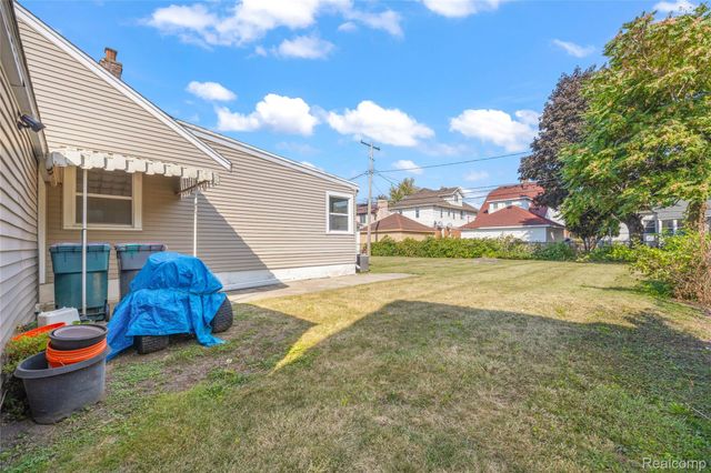 4964 Kenilworth Street, Dearborn, MI 48126