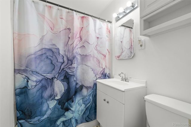 4964 Kenilworth Street, Dearborn, MI 48126